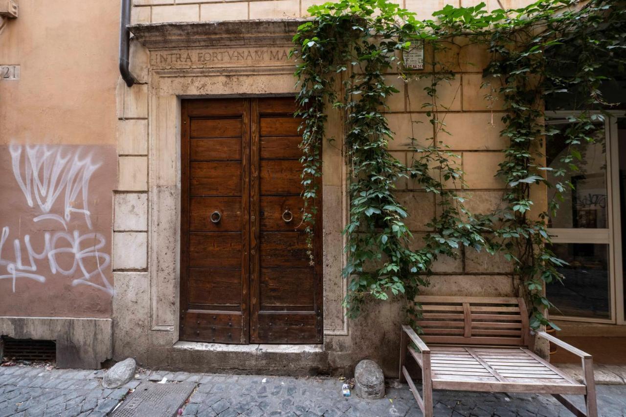 Delle Grotte - Campo De' Fiori * Rom